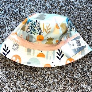 DISNEY PRINCESSES REVERSIBLE BUCKET HAT FOR ADULTS NEW WITH TAG